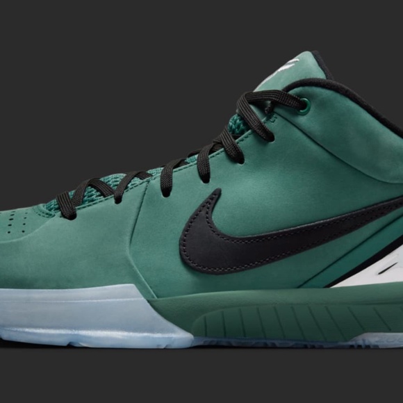 Kobe Protro 4 Girl dad - Picture 4 of 5